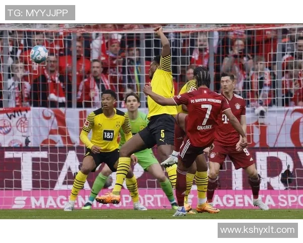 意甲激战:多特蒙德逆转拜仁全场沸腾精彩瞬间回顾