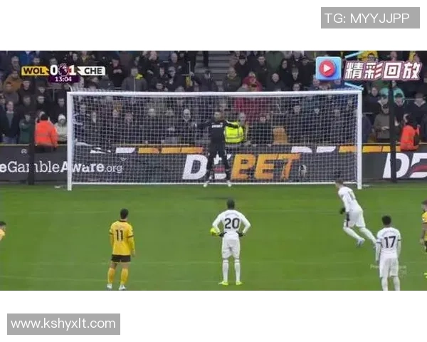 足总杯惊天冷门里昂3-0战胜切尔西上演帽子戏法引发全场狂欢