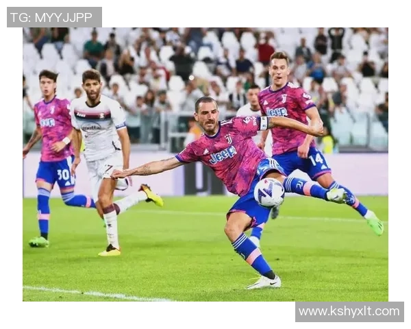 尤文图斯逆转战胜里昂绝杀瞬间引发争议判罚全场沸腾